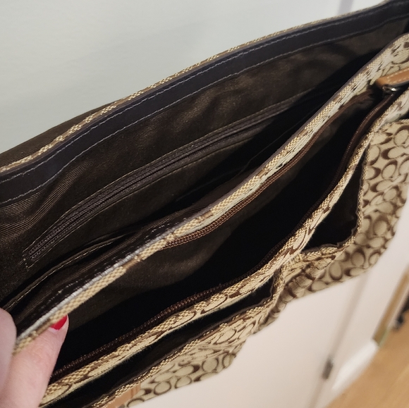 Coach side bag - Picture 2 of 2